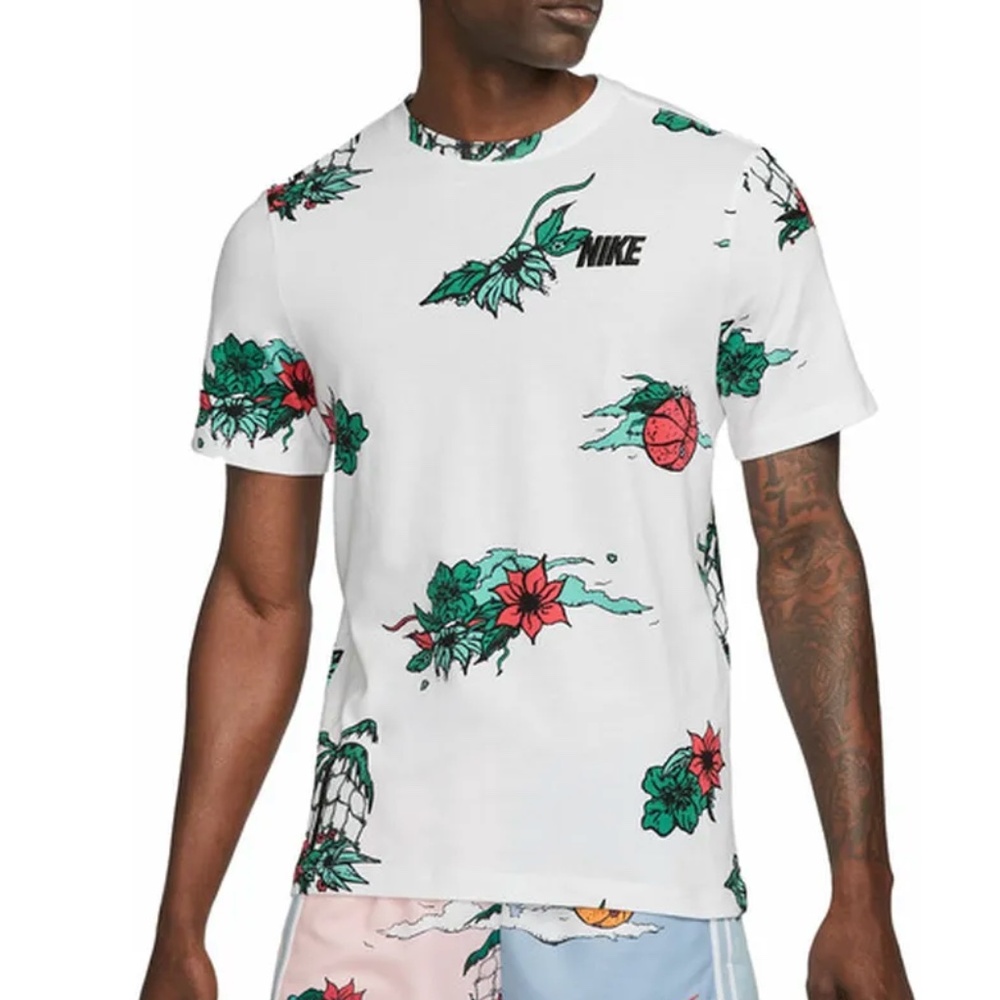 NIKE Men's Allover Print Hoops Island Basketball T-Shirt White Size Small